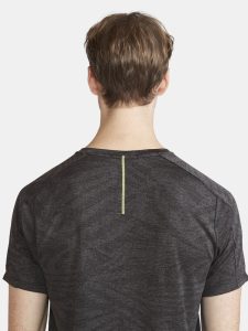 1912457-999000_ADV20HiT20SS20Structure20Tee20M_Closeup4