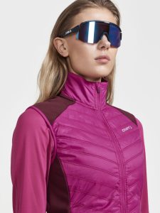1912466-486000_ADV20Essence20Warm20Vest20W_Closeup3