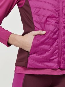 1912466-486000_ADV20Essence20Warm20Vest20W_Closeup5