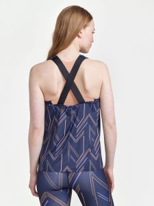 1912471-396791_ADV20HiT20Singlet20W_Closeup2