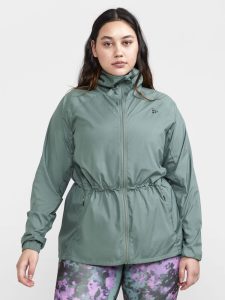 1912671-626000_ADV20Essence20Plus20Jacket20W_Closeup1