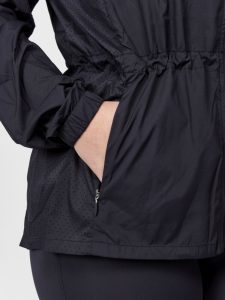 1912671-999000_ADV20Essence20Plus20Jacket20W_Closeup4