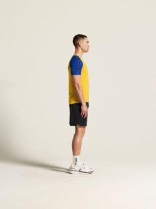 1912725-552L_Squad20Go20Contrast20Jersey20M_closeup2