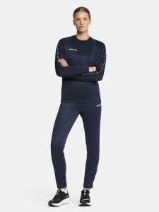 1912735-390000_Squad202.020Crewneck20W_Closeup6
