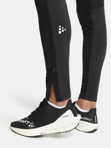 1912749-999000_Extend20Pant20M_Closeup4