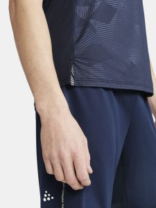 1912757-390000_Premier20Solid20Jersey20M_Closeup5