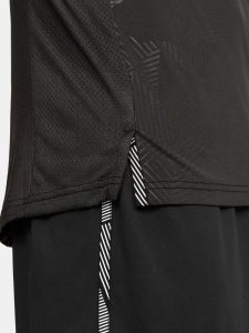 1912757-999000_Premier20Solid20Jersey20M_Closeup5