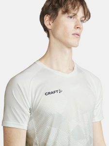 1912759-900000_Premier20Fade20Jersey20M_Closeup4