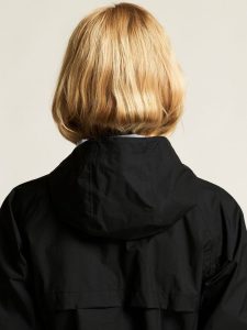 1913140-9990_PRO20Trail202L20Light20Weight20Jacket20W_closeup6