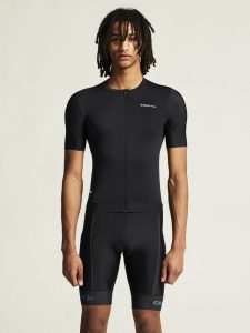 1913161-999999_Adv20Aero20Jersey20M_closeup4