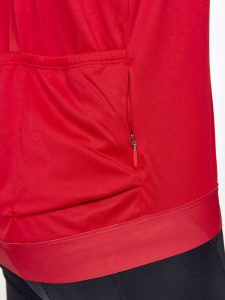 1913163-430000_Core20Essence20Jersey20Regular20Fit20M_Closeup3