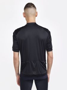 1913163-999000_Core20Essence20Jersey20Regular20Fit20M_Closeup2