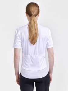 1913164-900000_Core20Essence20Jersey20Regular20Fit20W_Closeup2