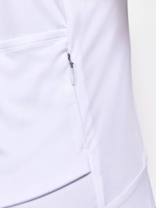 1913164-900000_Core20Essence20Jersey20Regular20Fit20W_Closeup3