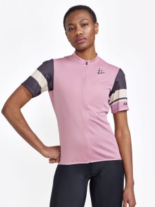 1913173-743992_Core20Endur20Logo20Jersey20W_Closeup1