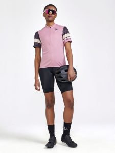 1913173-743992_Core20Endur20Logo20Jersey20W_Closeup5