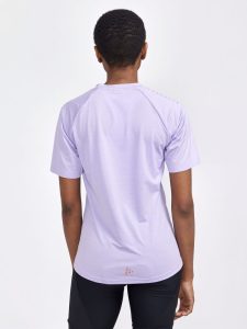 1913184-723200_Adv20Gravel20SS20Tee20W_Closeup2