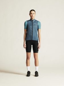 1913186-328007_Pro20Gravel20Wind20Vest20W_closeup1