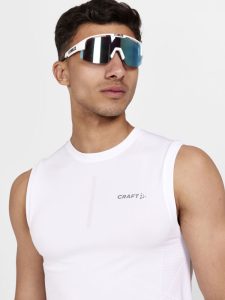 1913202-900000_ADV20Cool20Intensity20SL20Tee20M_Closeup3