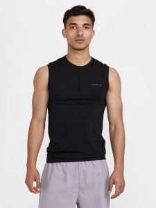 1913202-999000_ADV20Cool20Intensity20SL20Tee20M_Closeup1