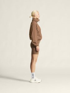 1913207-251000_ADV20Essence20Short20Tights20220W_closeup2