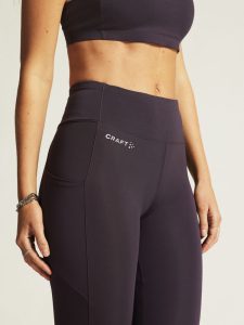 1913209-499000_ADV20Essence20Capri20Tights20220W_closeup5