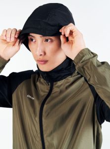 1913386-664999_CORE20Unify20Wind20Jacket20M_Closeup6