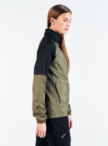 1913387-664999_CORE20Unify20Wind20Jacket20W_Closeup3