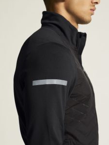 1913614-999000_ADV20SubZ20Sweater20320M_closeup6-1