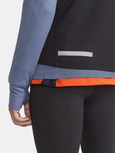 1913618-999000_ADV20SubZ20Vest20320M_Closeup5