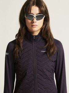 1913621-499000_ADV20SubZ20Jacket20320W_closeup5