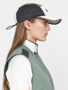 1913628-626000_ADV20SubZ20Vest20420W_Closeup3