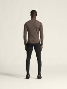 1913651-286000_Core20Bike20Essence20Wool20LS20Jersey20M_closeup3