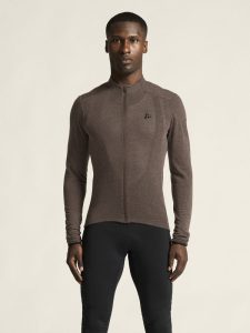 1913651-286000_Core20Bike20Essence20Wool20LS20Jersey20M_closeup4
