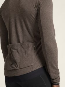 1913651-286000_Core20Bike20Essence20Wool20LS20Jersey20M_closeup7