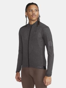 1913651-999200_Core20Bike20Essence20Wool20LS20Jersey20M_Closeup1