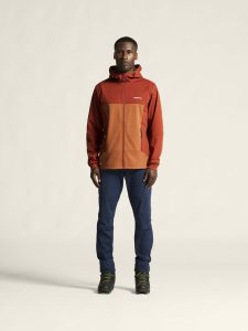 1913681-449699_Core20Backcountry20Hood20Jacket20M_closeup1