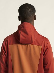 1913681-449699_Core20Backcountry20Hood20Jacket20M_closeup7