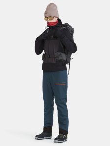 1913681-999992_Core20Backcountry20Hood20Jacket20M_Closeup6