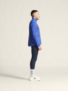 1913682-331000_CORE20Essence20Nordic20Jacket20M_closeup2