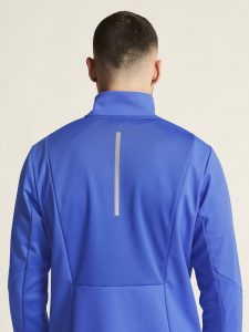 1913682-331000_CORE20Essence20Nordic20Jacket20M_closeup6