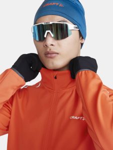 1913682-521000_Core20Nordic20Training20Jacket20M_Closeup5