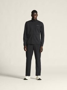 1913682-999000_CORE20Essence20Nordic20Jacket20M_closeup1