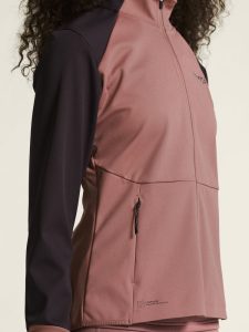 1913683-473499_CORE20Essence20Nordic20Jacket20220W_closeup6