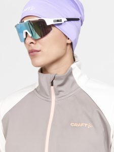 1913683-905230_Core20Nordic20Training20Jacket20W_Closeup3