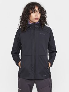 1913685-999000_Core20Backcountry20Hood20Jacket20W_Closeup1