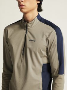 1913690-237396_Adv20Nordic20Race20Warm20HZ20Jersey20M_closeup5
