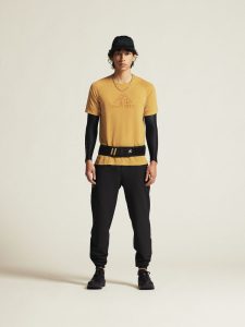 1913721-518200_ADV20Trail20Wool20SS20Tee20M_closeup1