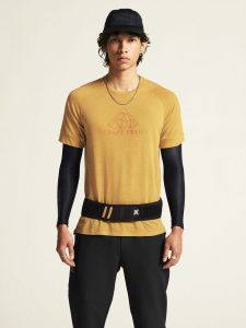 1913721-518200_ADV20Trail20Wool20SS20Tee20M_closeup4