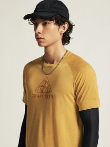1913721-518200_ADV20Trail20Wool20SS20Tee20M_closeup5